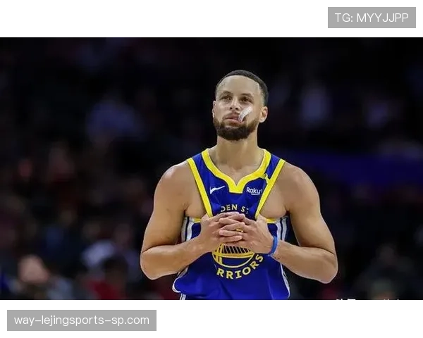 科比中投与无球跑位压制库里三分空间