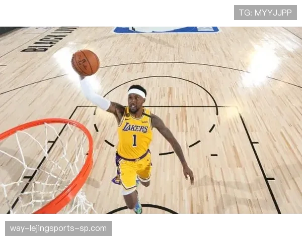 梅塔世界和平突破拉开防守差距提升湖人关键时刻表现